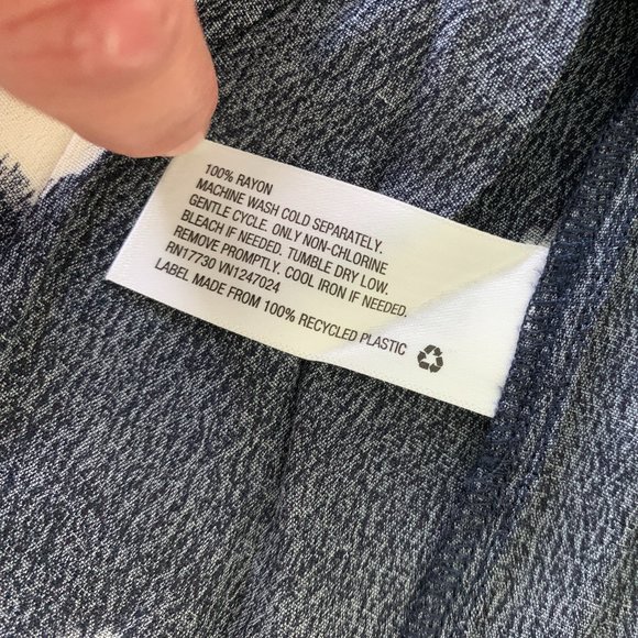 NWT A New Day Women´s Blue Top Blouse, Size XL - Picture 8 of 15